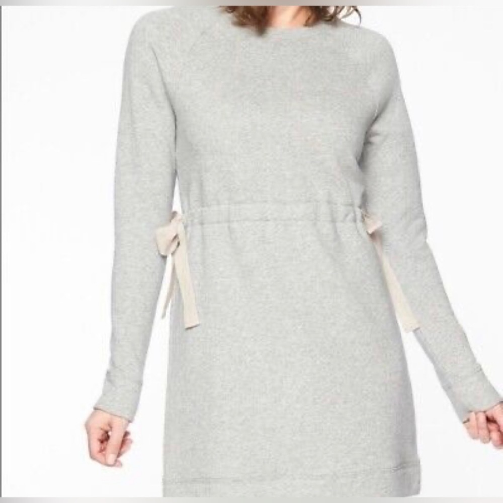Womens medium Athleta Light Gray Cinched Waist Sweater Dress